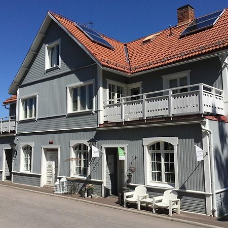 Vintergatans Rum Insjon Exterior photo