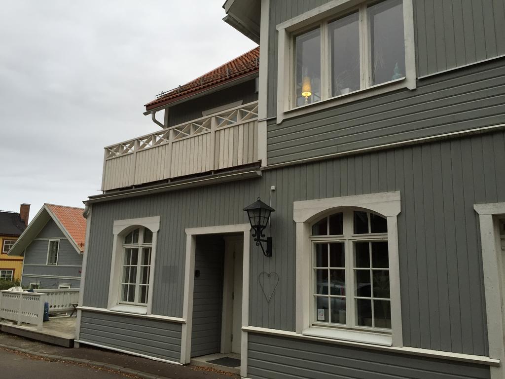 Vintergatans Rum Insjon Exterior photo